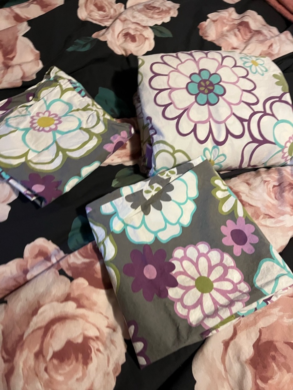 Pottery Barn Teen~Floral Print Gray, Purple & Teal~ Queen Duvet & Pillowcases - Picture 15 of 16